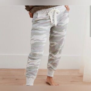 Aerie Camo Joggers Light Grey and Green
